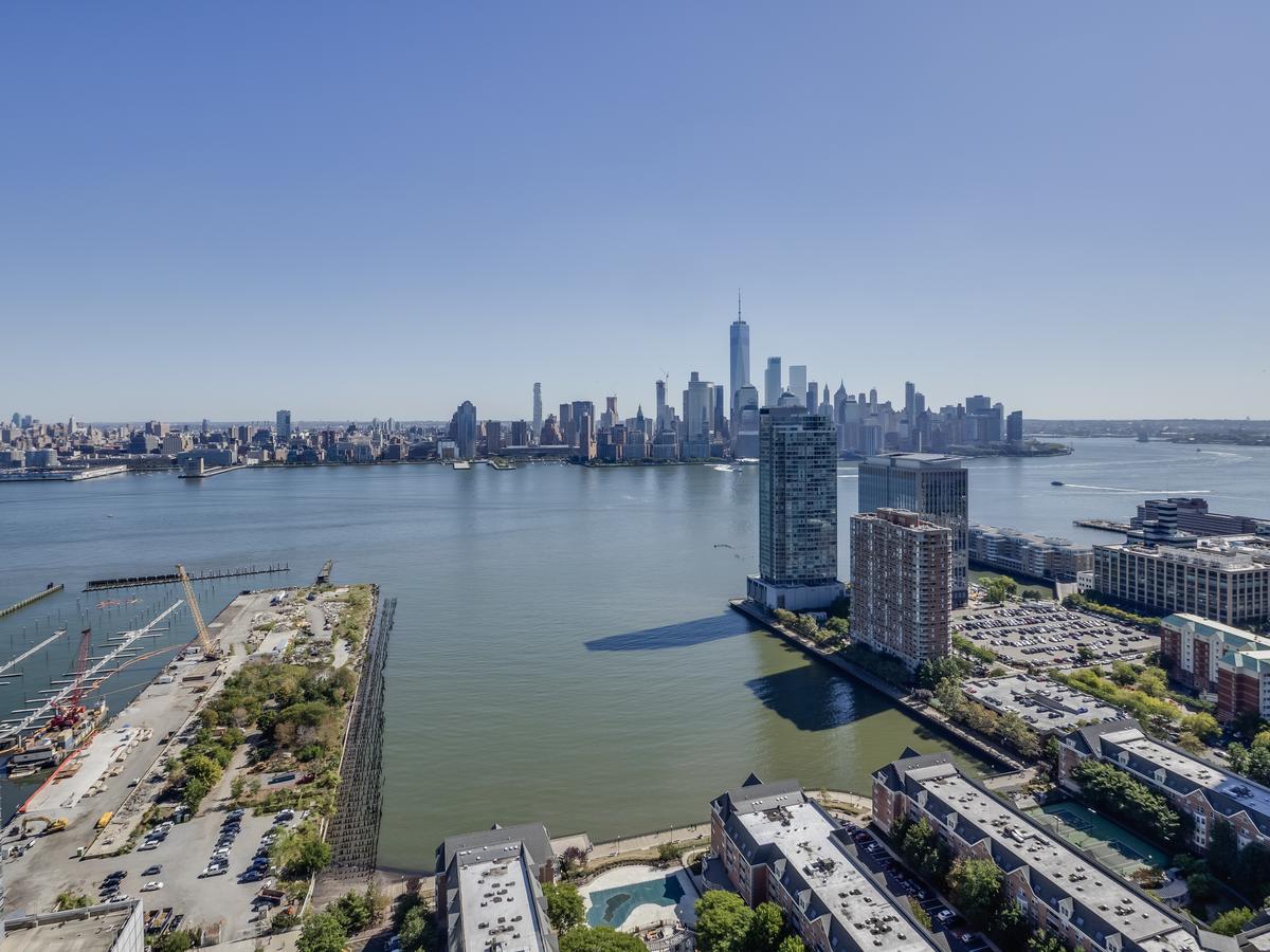 Deedee'S Sky Rise Apartments At Newport II Τζέρσεϊ Εξωτερικό φωτογραφία